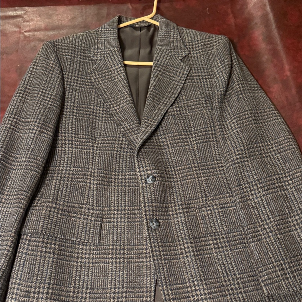 Classic Gray Plaid Tweed Men's Blazer